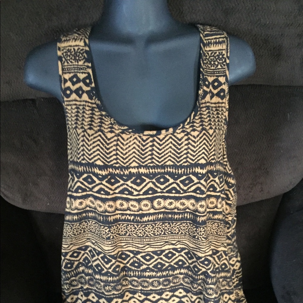 Forever 21 tank